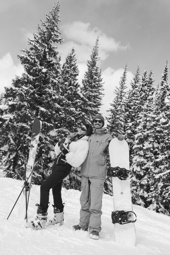 Colorado Ski engagement photos on Vail Mountain