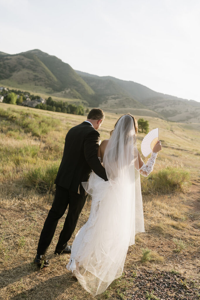 Colorado summer wedding portraits in Littleton at The Manor House