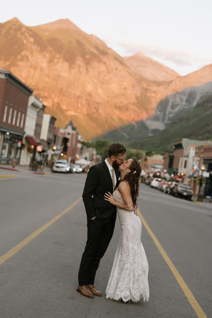 Apres ski town wedding photos in Telluride